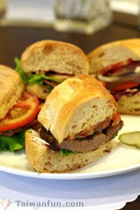 Midtown bagel Cafe