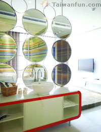 Hotel Eight Zone