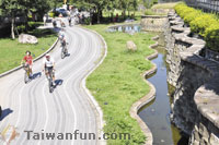 Entering a Hall of History: Stories from the Past and PresentThe Hakka People in Dongshi
