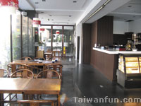 Hutong Cafe