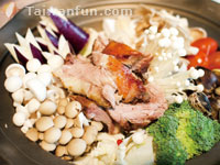 Feng Zhuan Roast Duck