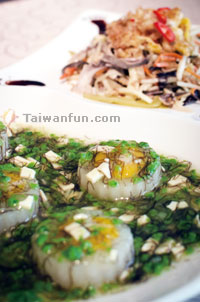Feng Zhuan Roast Duck