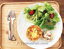 Hausinc Cafe
