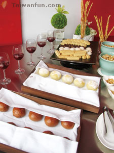 Lin Bar