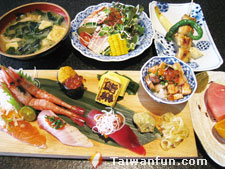 Sushiraku Seafood Market