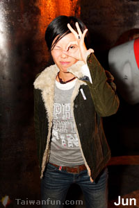 Neon-Jun